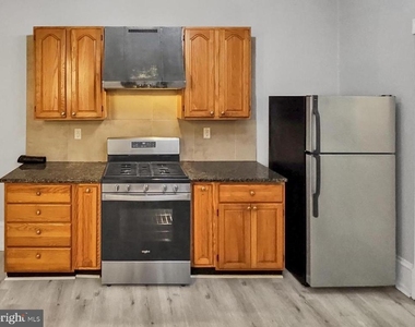 637 N 32nd Street - Photo Thumbnail 12