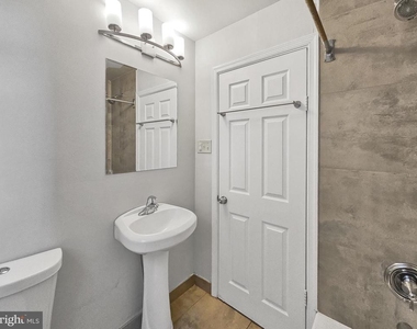 637 N 32nd Street - Photo Thumbnail 20