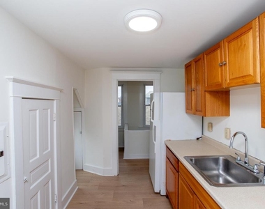 37 S 13th Street - Photo Thumbnail 11
