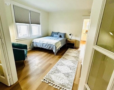 525 N Broad Street - Photo Thumbnail 3