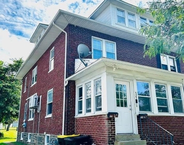 525 N Broad Street - Photo Thumbnail 13