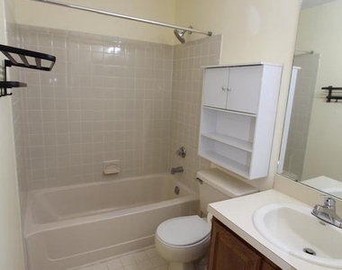 5012 Ravens Crest Dr - Photo Thumbnail 15