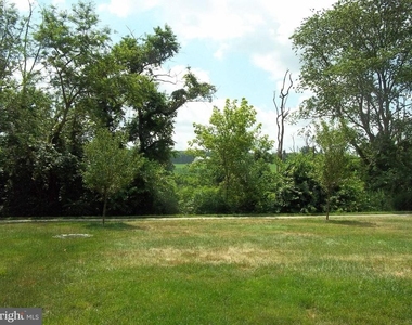 1203 Ravens Crest East - Photo Thumbnail 1