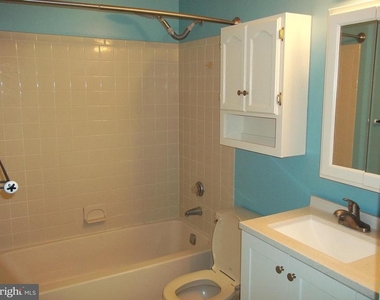 1203 Ravens Crest East - Photo Thumbnail 8