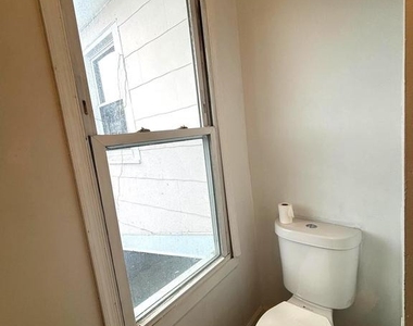 49 Hopkins Street - Photo Thumbnail 14