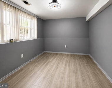 610 Ogden Drive - Photo Thumbnail 10