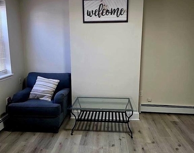 480 W South Street - Photo Thumbnail 7