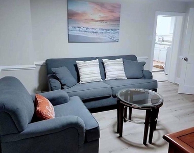480 W South Street - Photo Thumbnail 4