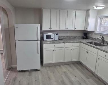 480 W South Street - Photo Thumbnail 1