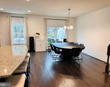 12220 Montreat Place - Photo Thumbnail 2