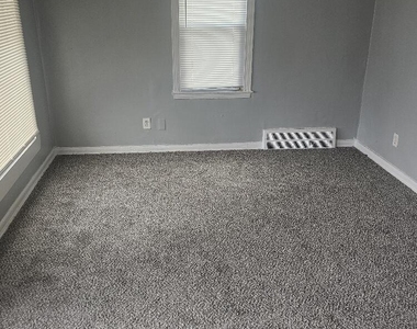 12944 Rosemont - Photo Thumbnail 3