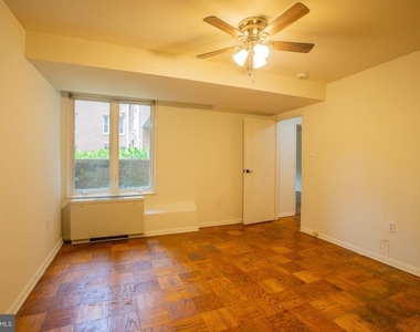 2400 41st Street Nw - Photo Thumbnail 15