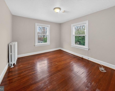 1353 Kennedy Street Nw - Photo Thumbnail 15