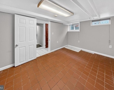 1353 Kennedy Street Nw - Photo Thumbnail 26