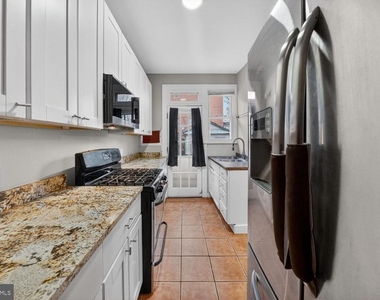 1353 Kennedy Street Nw - Photo Thumbnail 9