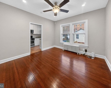 1353 Kennedy Street Nw - Photo Thumbnail 2