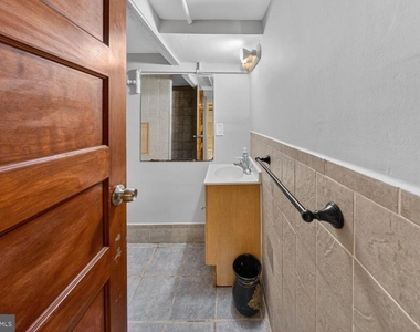 1353 Kennedy Street Nw - Photo Thumbnail 20