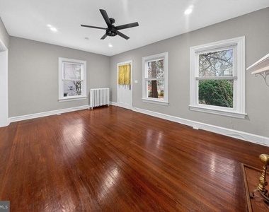 1353 Kennedy Street Nw - Photo Thumbnail 3