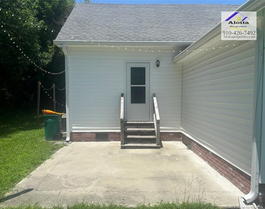 3916 Middle Street - Photo Thumbnail 11