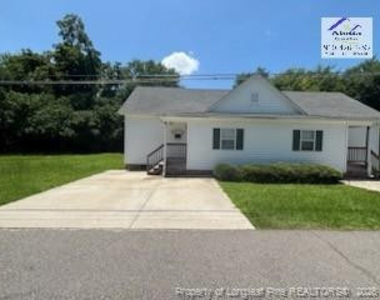 3916 Middle Street - Photo Thumbnail 1