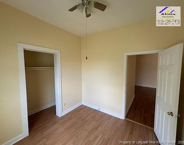 3916 Middle Street - Photo Thumbnail 7