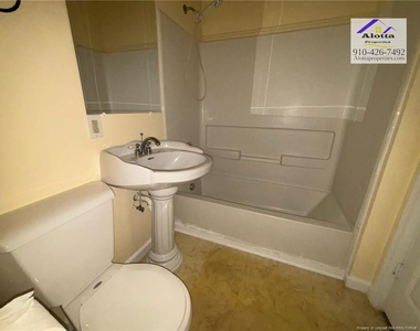 3916 Middle Street - Photo Thumbnail 10