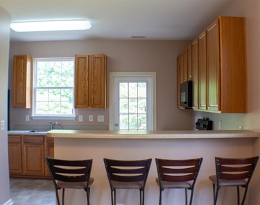 5145 Mabe Drive - Photo Thumbnail 7