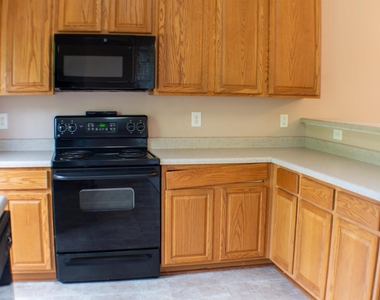 5145 Mabe Drive - Photo Thumbnail 4