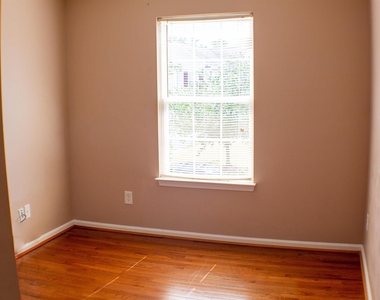 5145 Mabe Drive - Photo Thumbnail 15