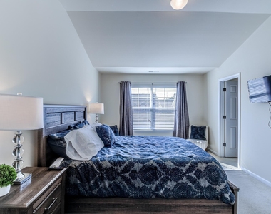 708 Mardonie Reach Lane - Photo Thumbnail 12
