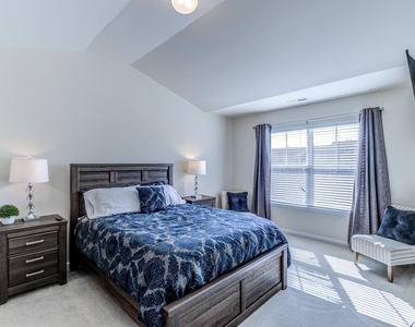 708 Mardonie Reach Lane - Photo Thumbnail 11