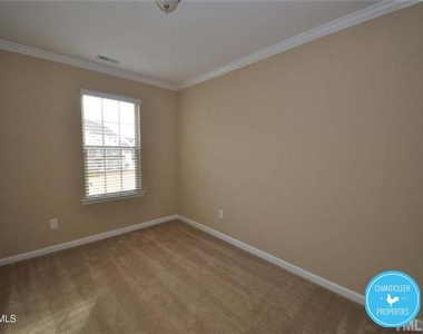 307 Leighann Ridge Lane - Photo Thumbnail 8