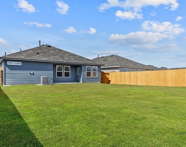1702 Miller Ter - Photo Thumbnail 20