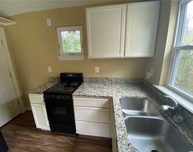 3308 Randolph Rd - Photo Thumbnail 4
