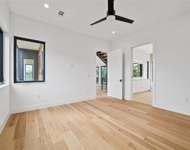 200 N Lake Hills Dr - Photo Thumbnail 22