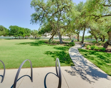 4325 Jackson Ave - Photo Thumbnail 27