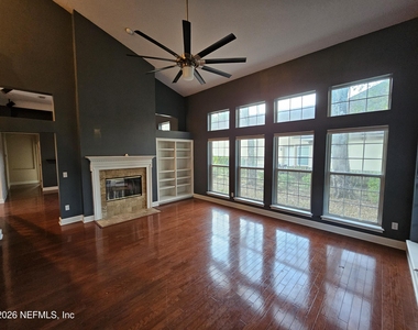 2722 Austin Rose Lane - Photo Thumbnail 16