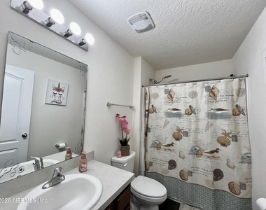 124 Cody Street - Photo Thumbnail 13