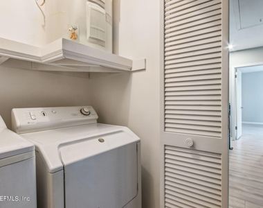 9252 San Jose Boulevard - Photo Thumbnail 24