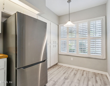 9252 San Jose Boulevard - Photo Thumbnail 6