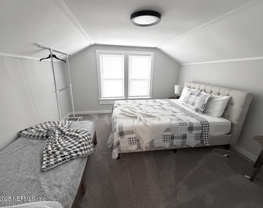 1720 Boulder Street - Photo Thumbnail 13