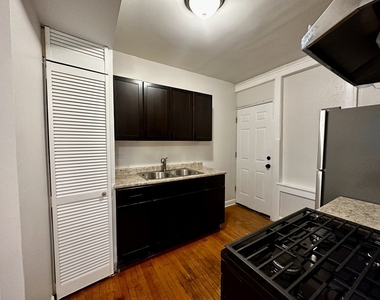 4056 W Crystal Street - Photo Thumbnail 3