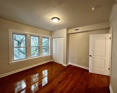 4056 W Crystal Street - Photo Thumbnail 8