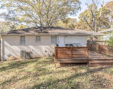 2456 Harwood Drive - Photo Thumbnail 13