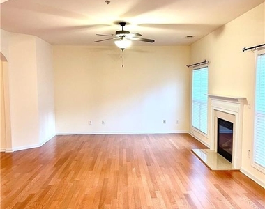 981 Brownstone Lane - Photo Thumbnail 12