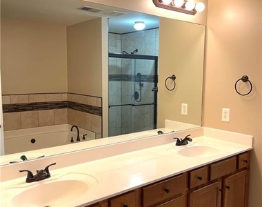 981 Brownstone Lane - Photo Thumbnail 46