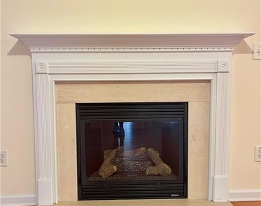 981 Brownstone Lane - Photo Thumbnail 13