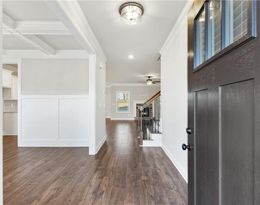 1647 Jasper Drive - Photo Thumbnail 14
