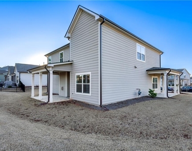 1647 Jasper Drive - Photo Thumbnail 6