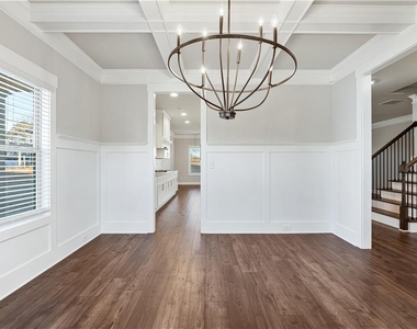1647 Jasper Drive - Photo Thumbnail 2